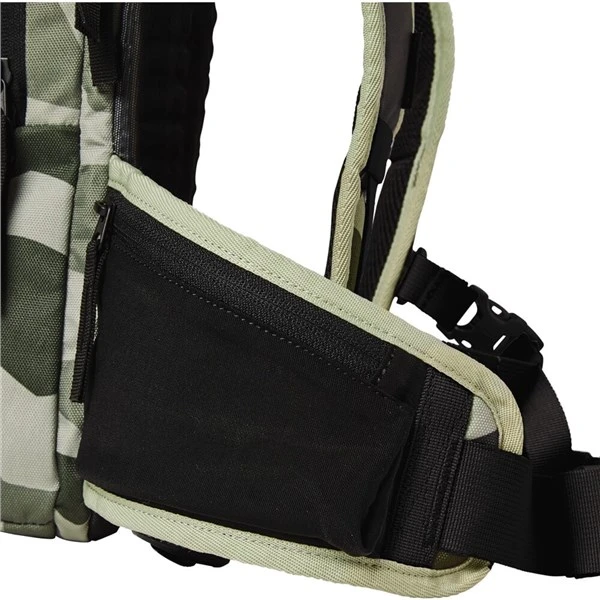 Fox Racing 10L Utility Camo Hydration Pack 6 Fox Racing 10L Utility Camo Hydration Pack - Image 4